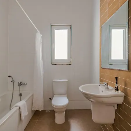 Portomaso - Area Apartment