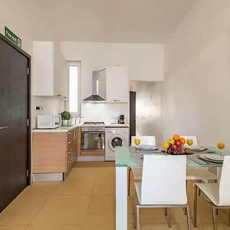 Apartment Portomaso - Area *