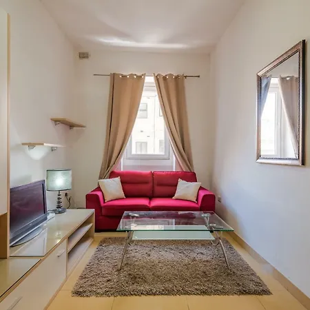 Portomaso - Area Apartment *